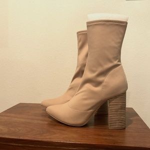 Raye 7 Nude Boot
